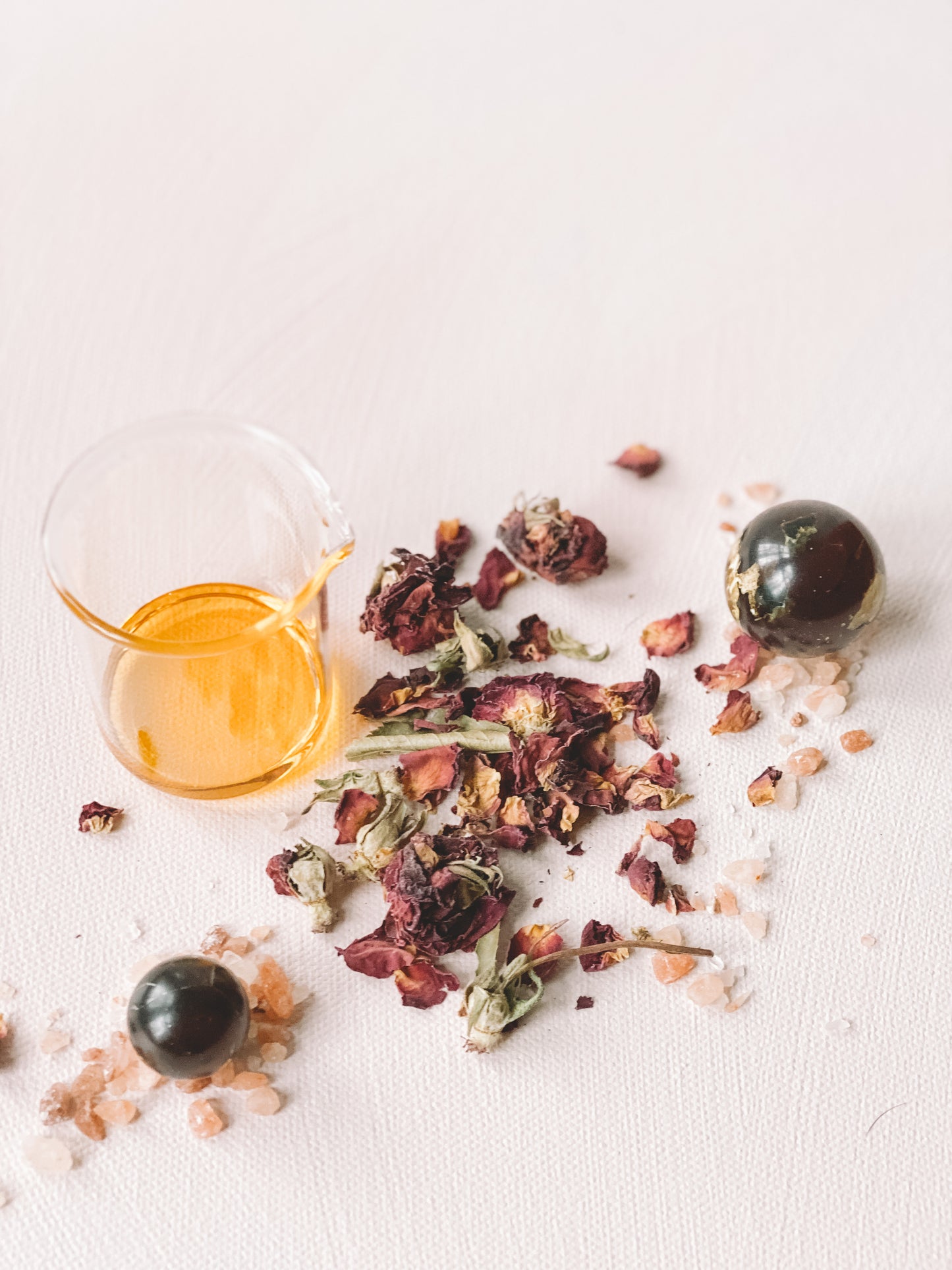 Amber Perfume Workshop with Monique from Alchemy Slowliving Studios, Friday, November 10th 6:30pm